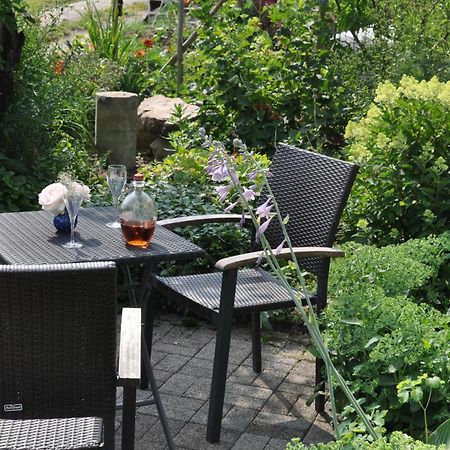 Apartment Am Eck Schmolln  Bagian luar foto